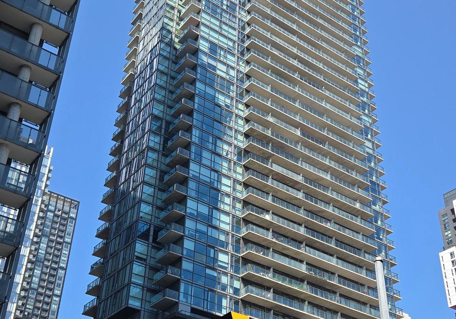 290-adelaide-street-w-w-toronto-ontario-c12288142