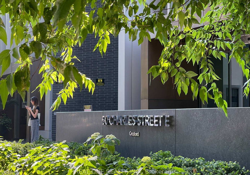 50-charles-street-e-e-toronto-ontario-c12288319