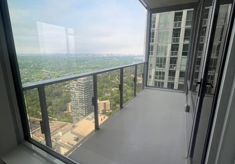 11-yorkville-avenue-toronto-ontario-c12288612