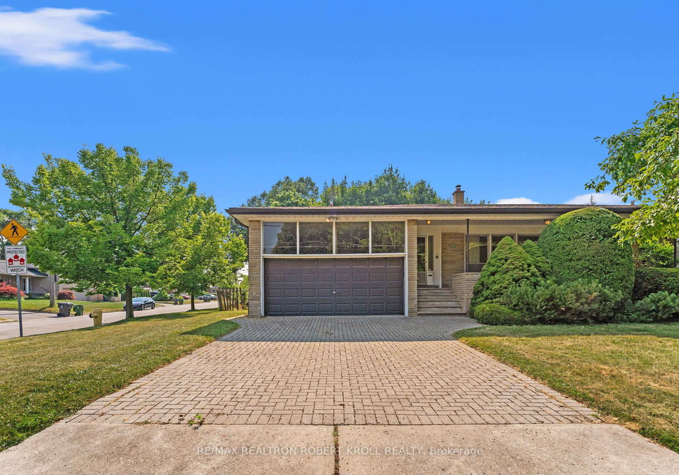 142-faywood-boulevard-toronto-ontario-c12288650