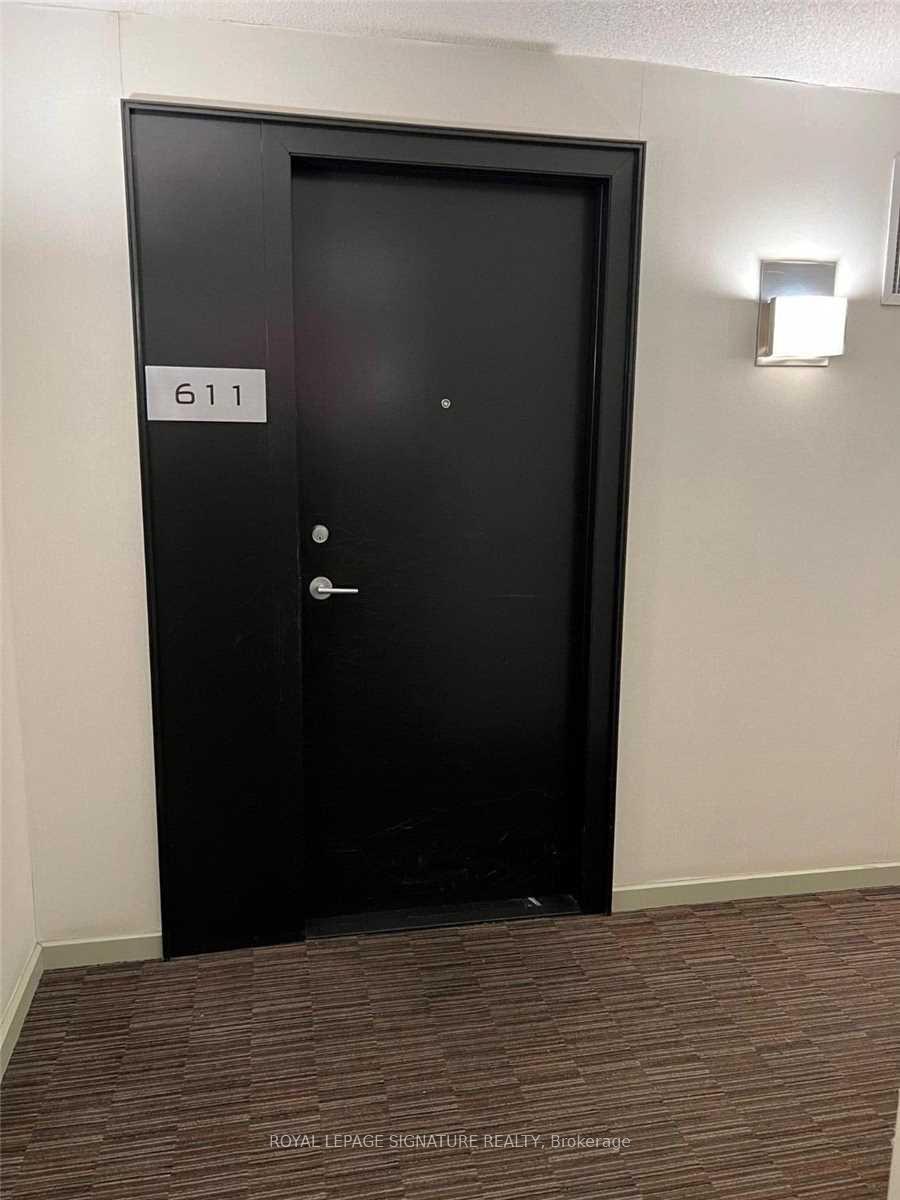 231-fort-york-boulevard-toronto-ontario-c12288787