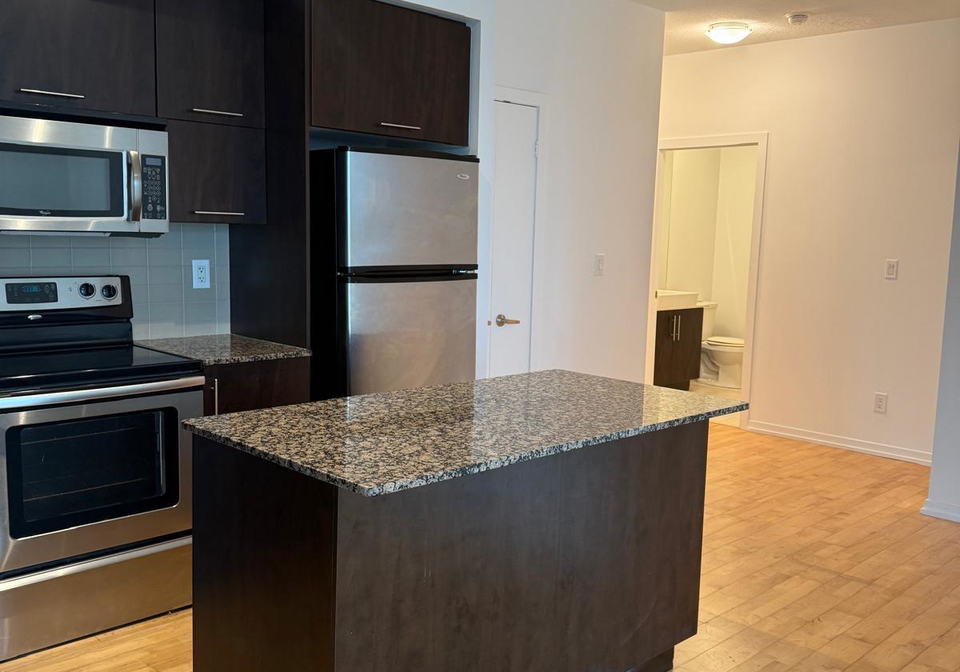 55-bremner-boulevard-toronto-ontario-c12288890