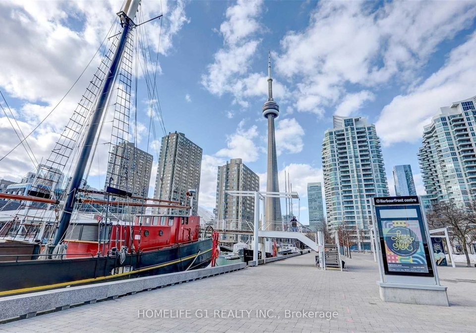 228-queens-quay-w-w-toronto-ontario-c12289068