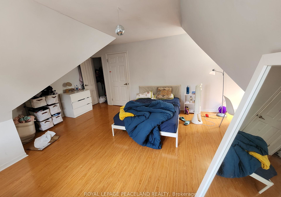 61-madison-avenue-toronto-ontario-c12289259
