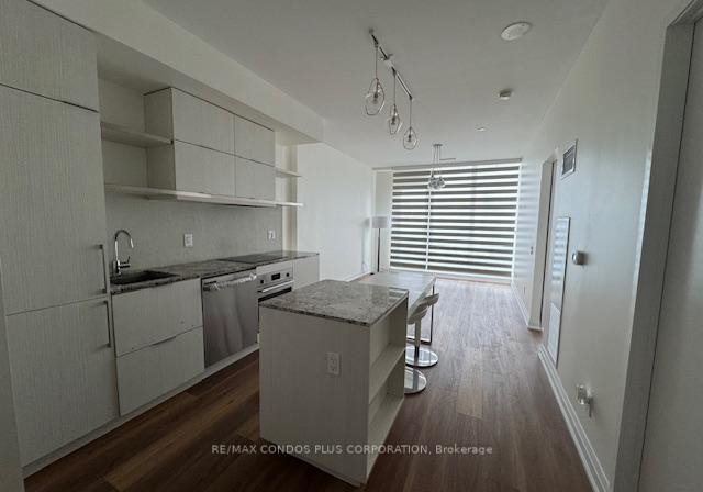 197-yonge-street-toronto-ontario-c12289888