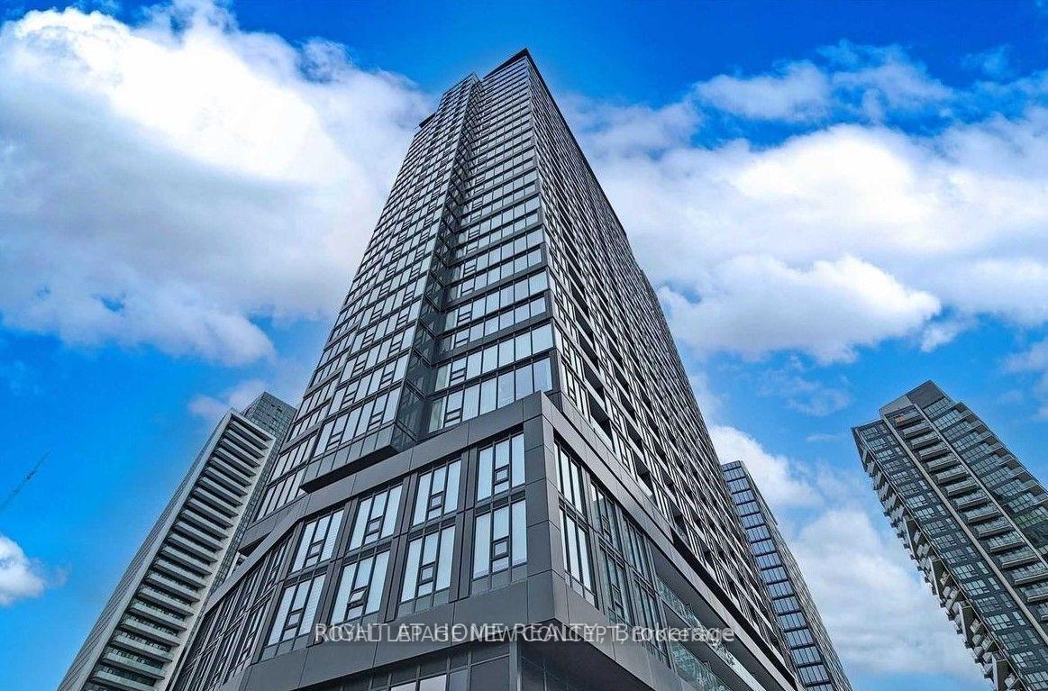 19-western-battery-road-toronto-ontario-c12290122