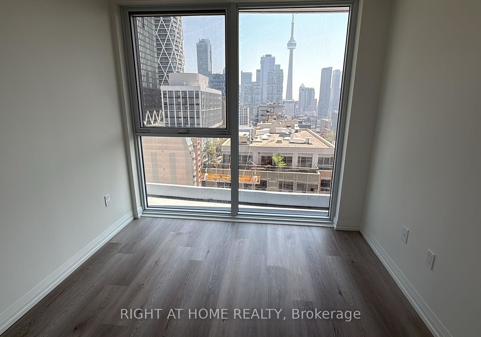 280-dundas-street-w-w-toronto-ontario-c12290198