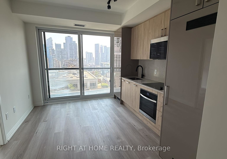 280-dundas-street-w-w-toronto-ontario-c12290198