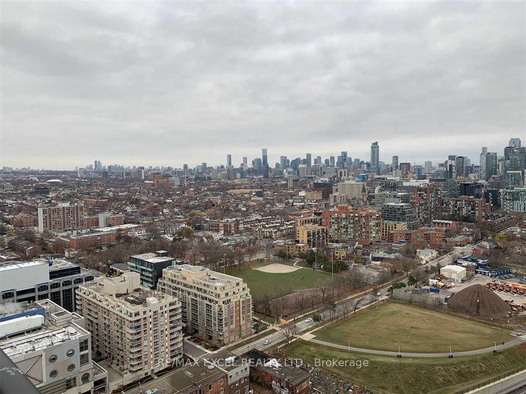 19-western-battery-road-toronto-ontario-c12290404