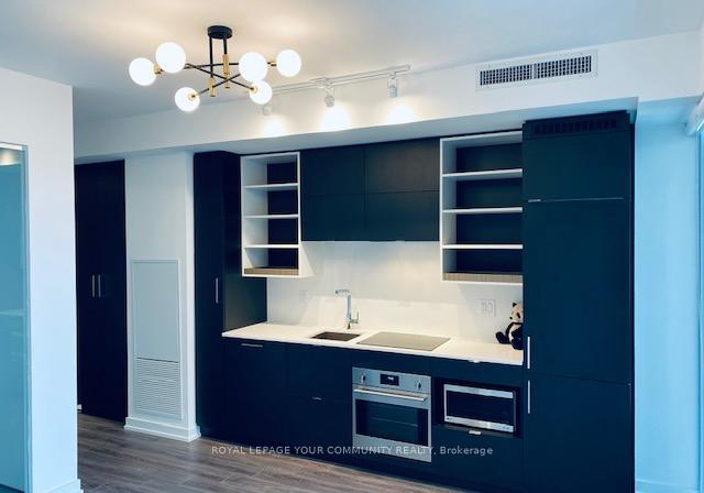 20-edward-street-toronto-ontario-c12290597