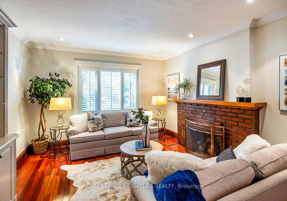 46-glengarry-avenue-toronto-ontario-c12290820