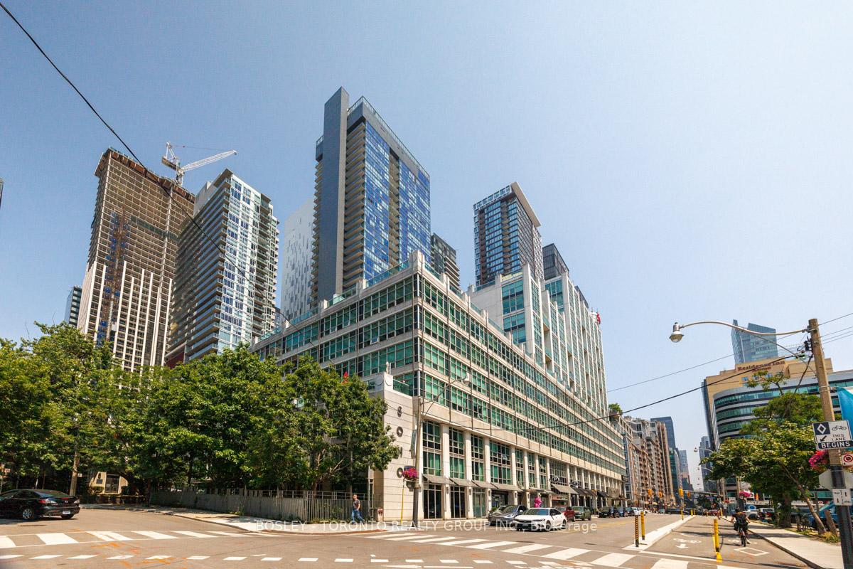 350-wellington-street-w-w-toronto-ontario-c12290875