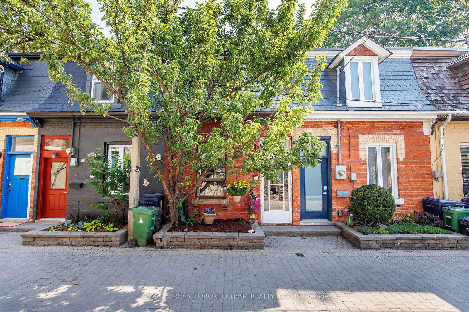9-percy-street-toronto-ontario-c12290898