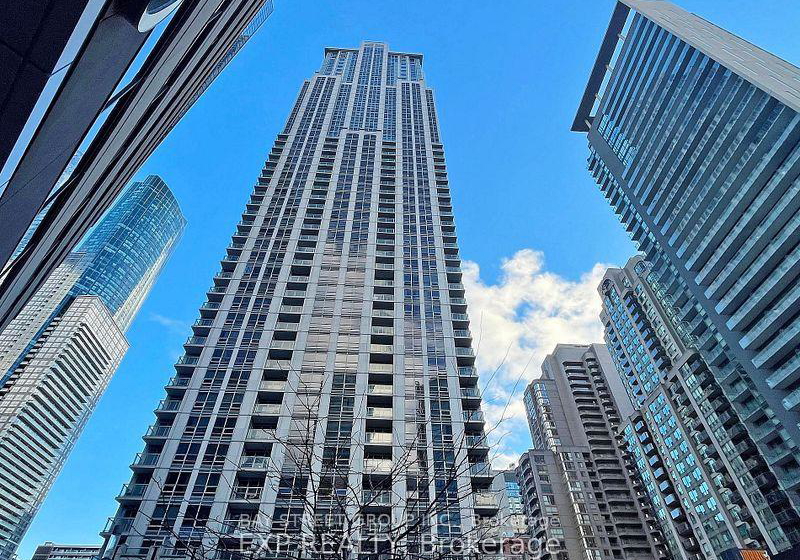 763-bay-street-toronto-ontario-c12290967