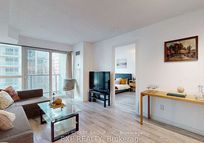 763-bay-street-toronto-ontario-c12290967
