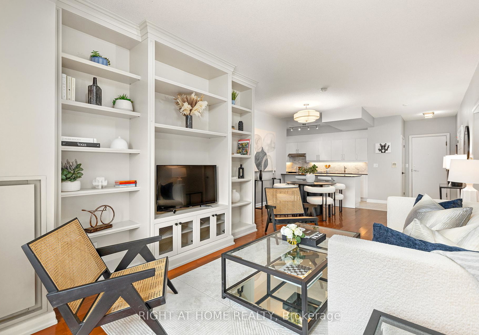18-beverley-street-toronto-ontario-c12290982