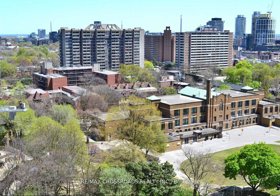 251-jarvis-street-toronto-ontario-c12291253