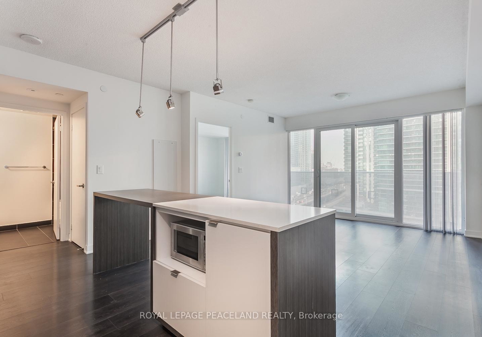 88-harbour-street-toronto-ontario-c12291327
