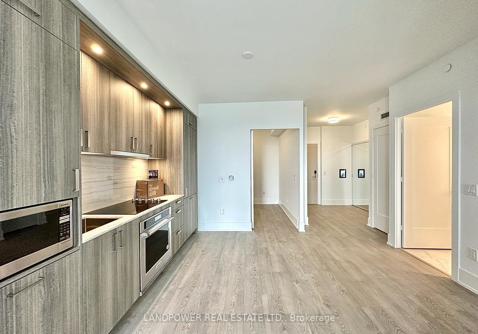 480-front-street-w-w-toronto-ontario-c12291407