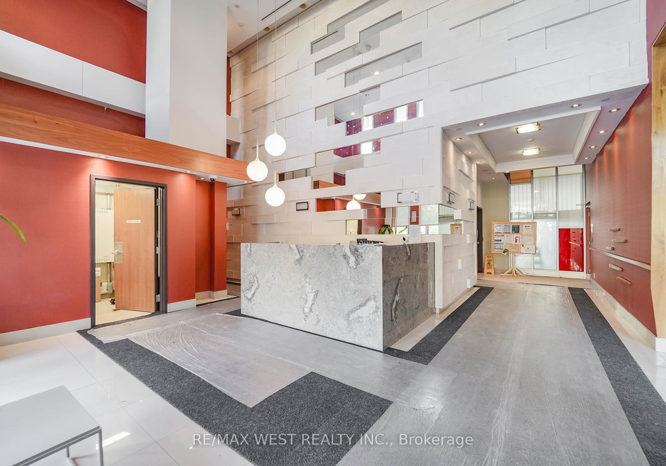 30-canterbury-place-toronto-ontario-c12291601