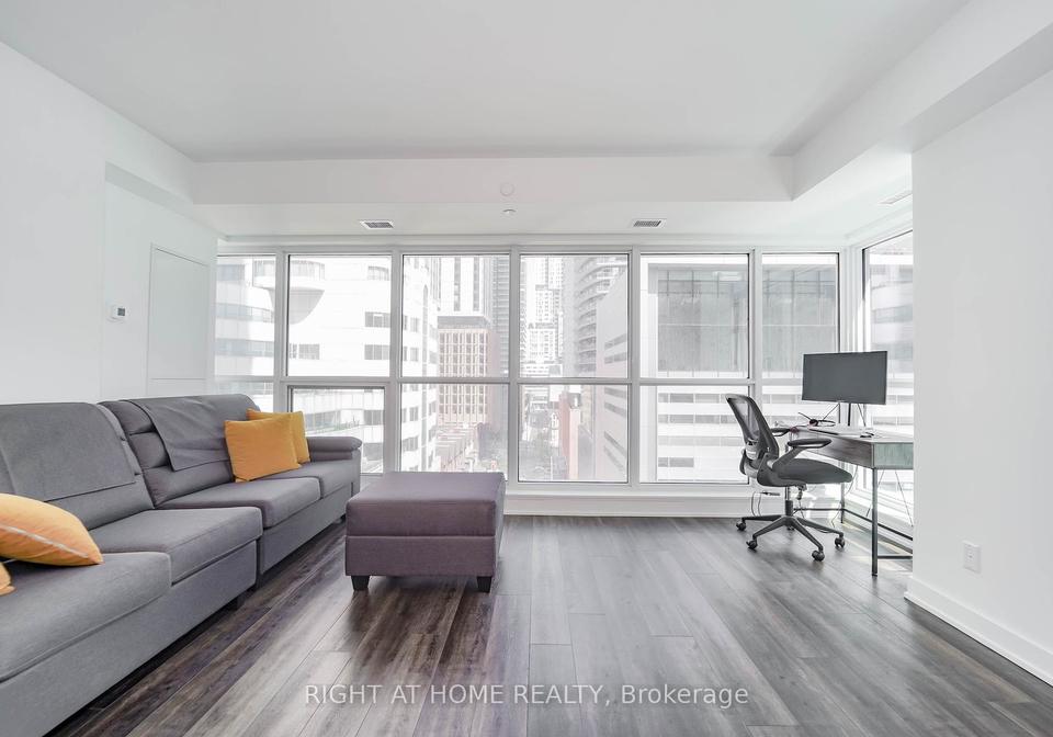 327-king-street-w-w-toronto-ontario-c12291815