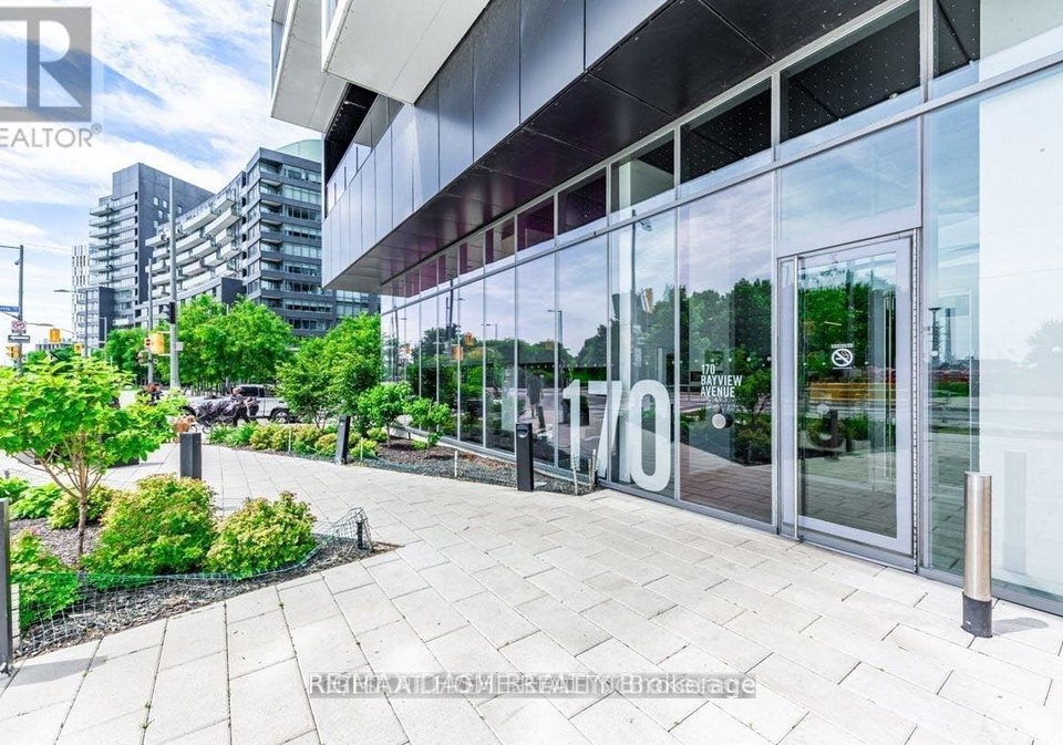 170-bayview-avenue-toronto-ontario-c12292142