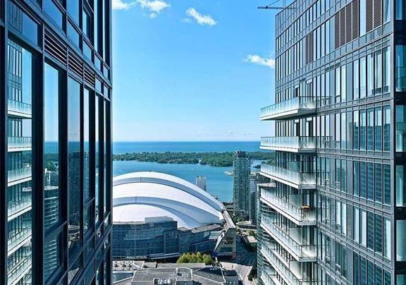 125-blue-jays-way-toronto-ontario-c12292181