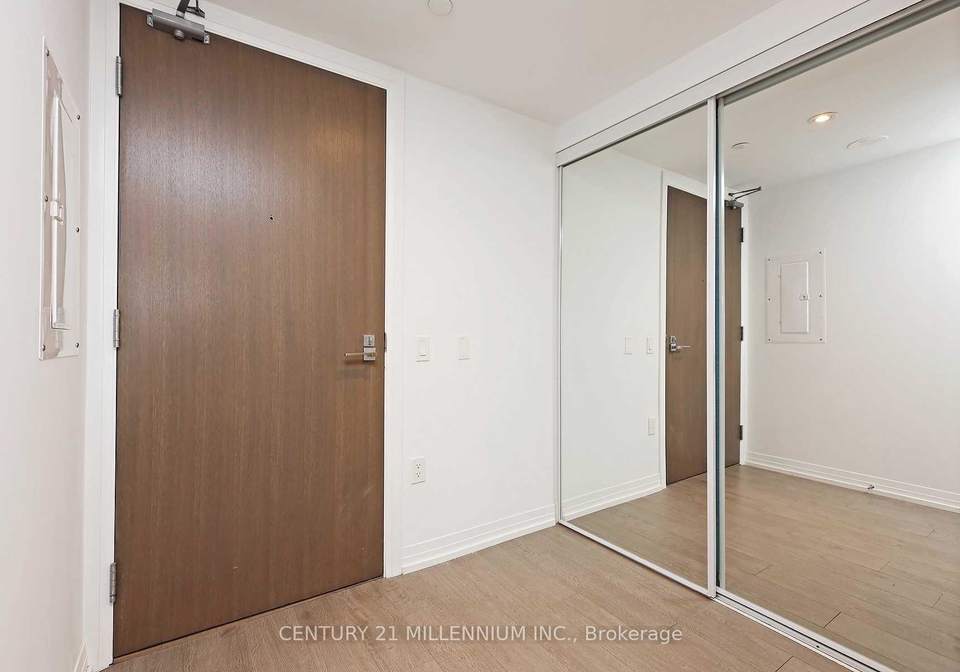 251-jarvis-street-toronto-ontario-c12292204