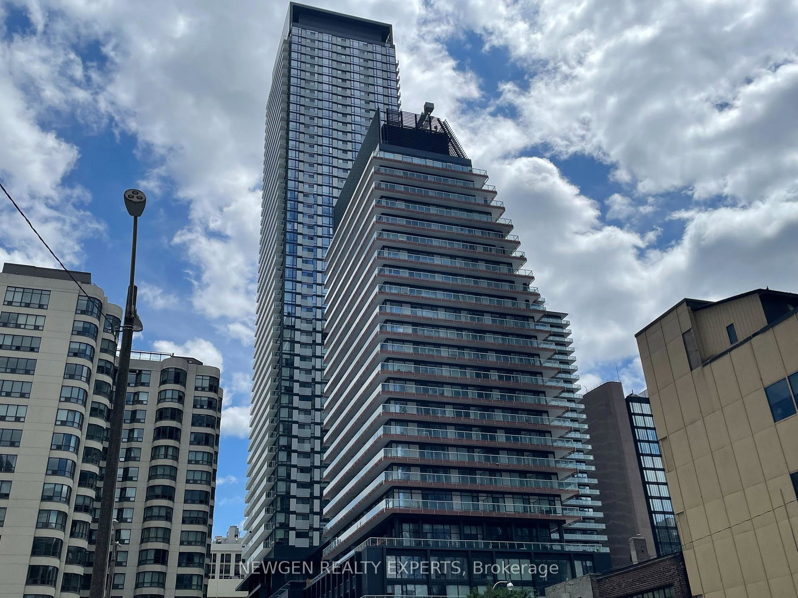 18-maitland-terrace-toronto-ontario-c12292278