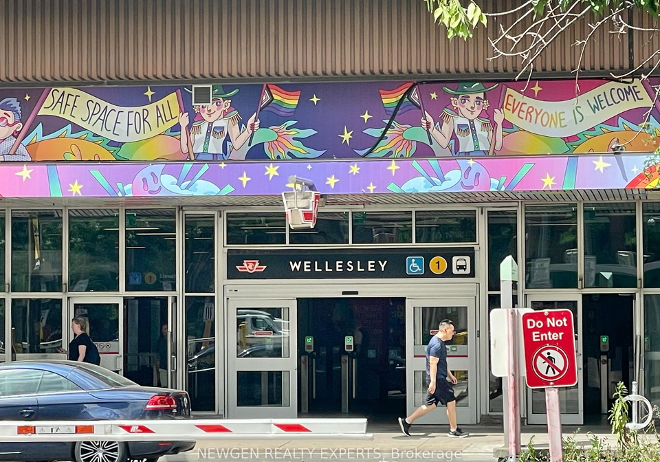 18-maitland-terrace-toronto-ontario-c12292278