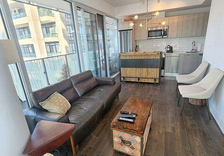 42-charles-street-e-e-toronto-ontario-c12292303