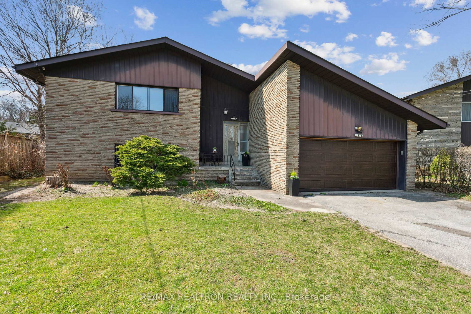 330-homewood-avenue-toronto-ontario-c12292352
