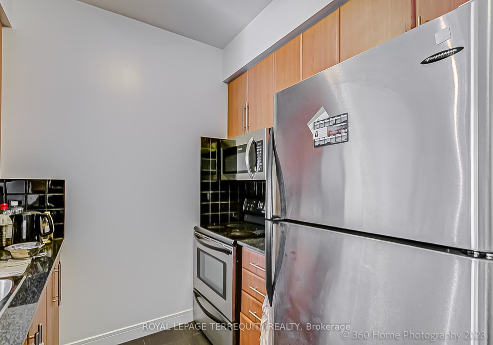35-bales-avenue-north-york-ontario-c12292617