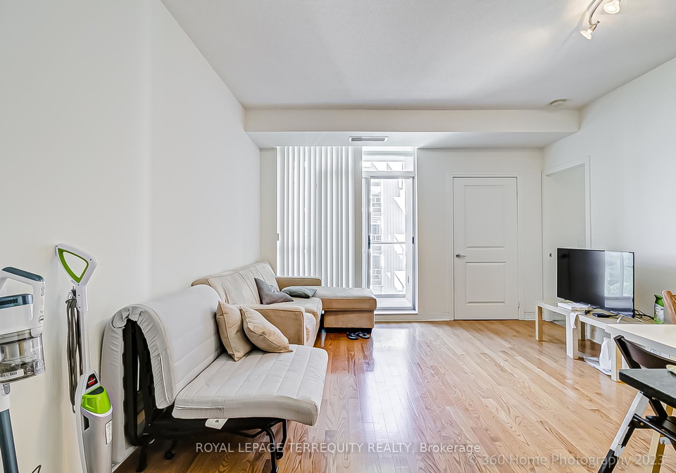 35-bales-avenue-north-york-ontario-c12292617