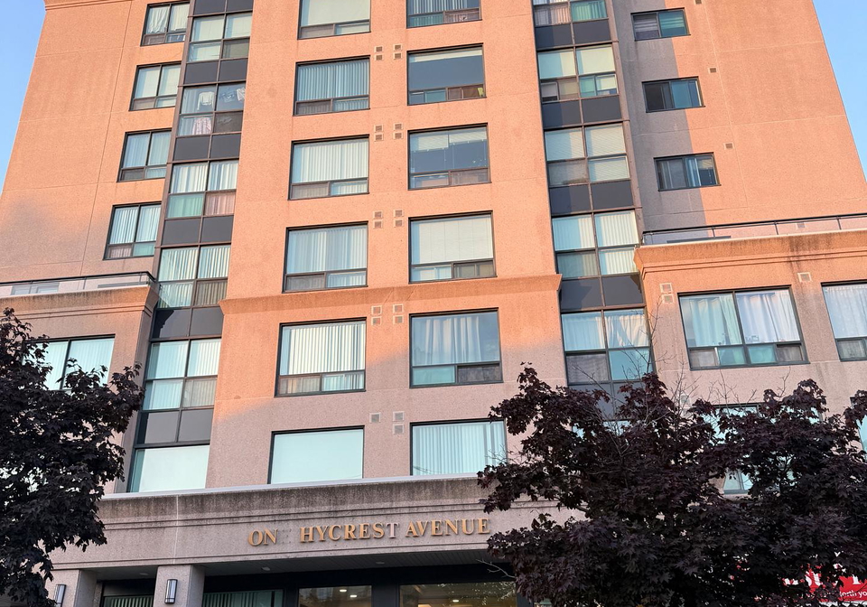 1-hycrest-avenue-north-york-ontario-c12292651