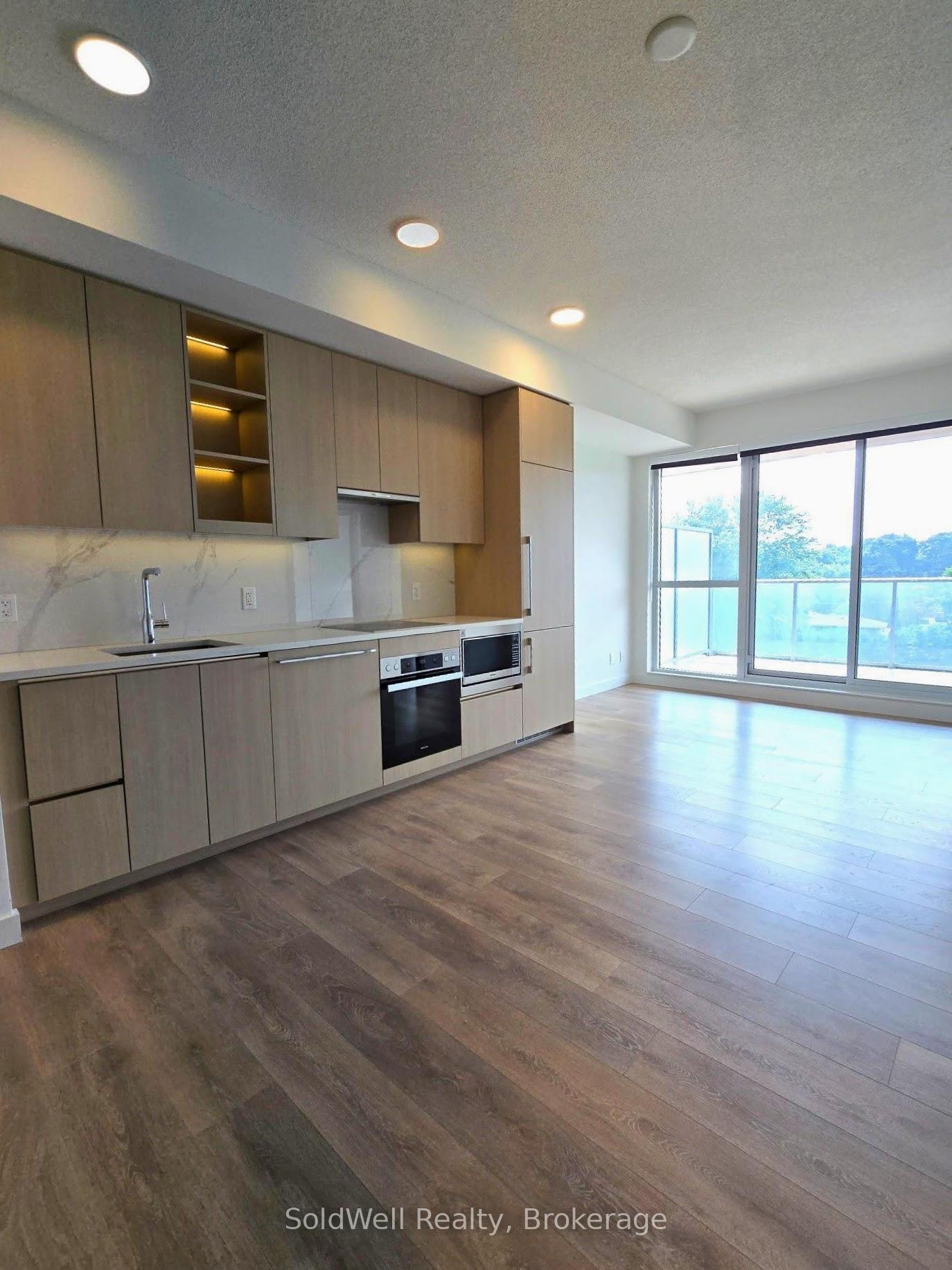 25-mcmahon-drive-north-york-ontario-c12292660