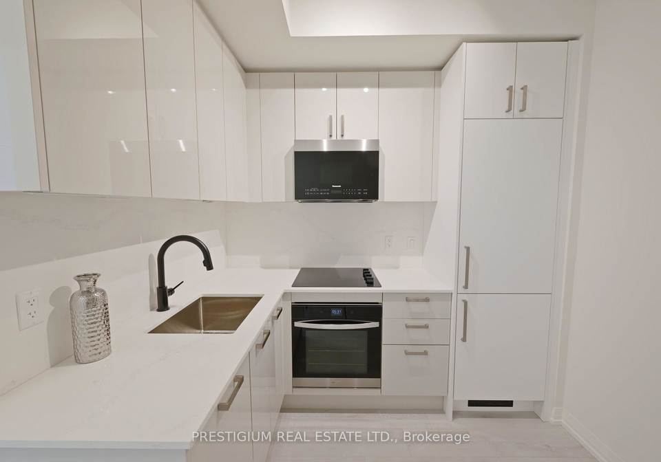 280-dundas-street-w-w-toronto-ontario-c12292768