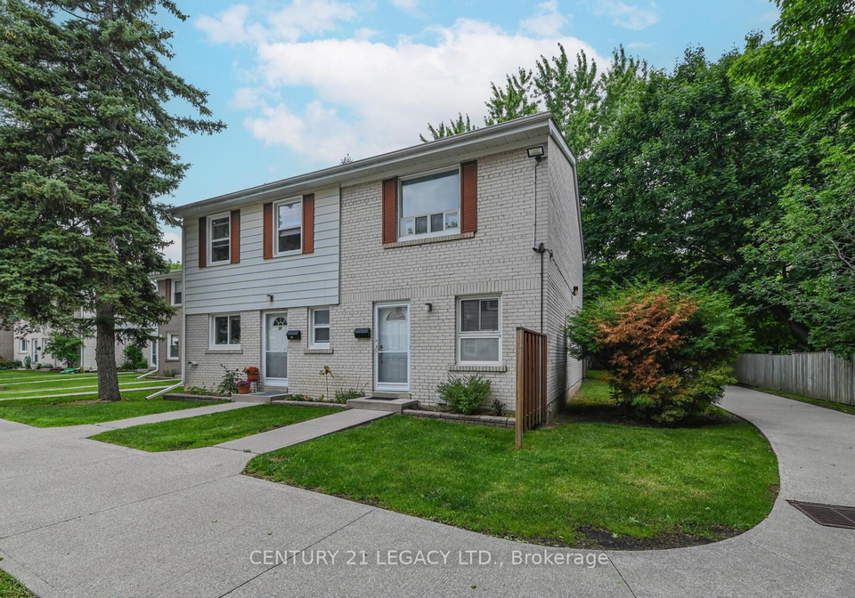 743-steeles-avenue-w-w-toronto-ontario-c12292794