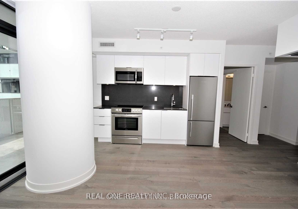 25-richmond-street-e-e-toronto-ontario-c12292828