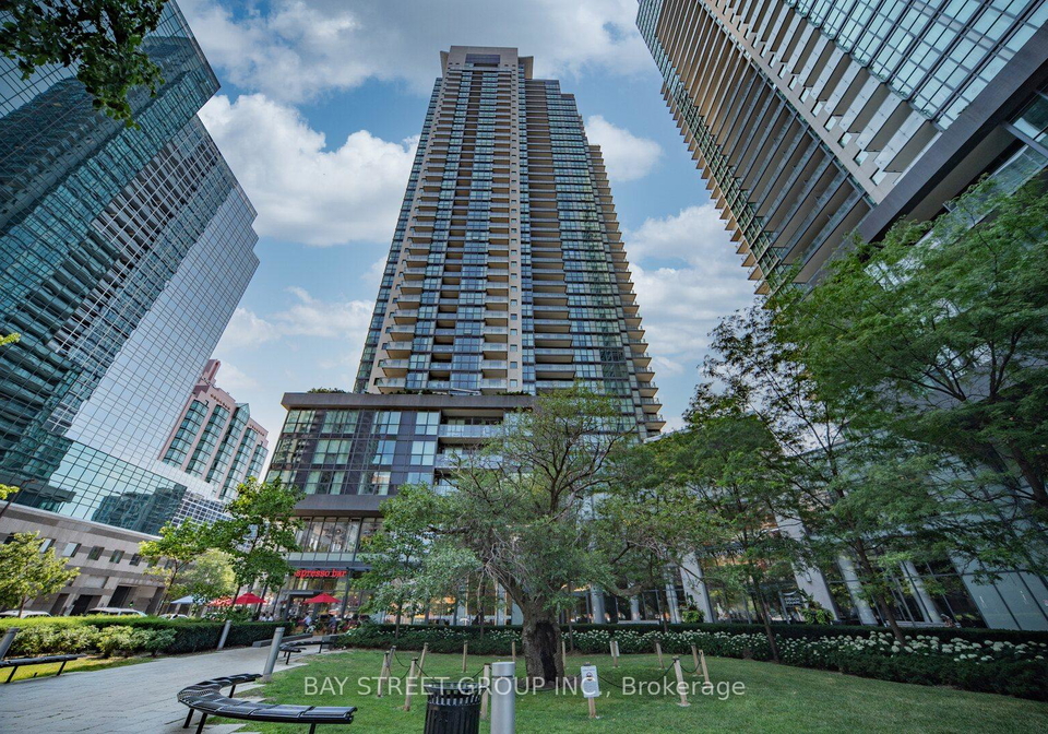 5162-yonge-street-toronto-ontario-c12292900