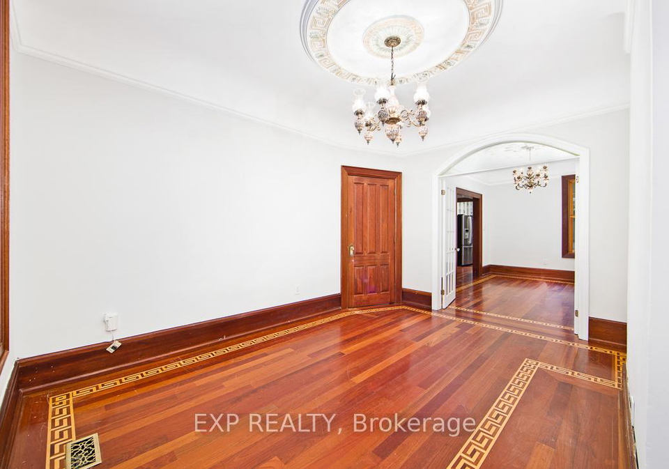 315-mutual-street-toronto-ontario-c12292964