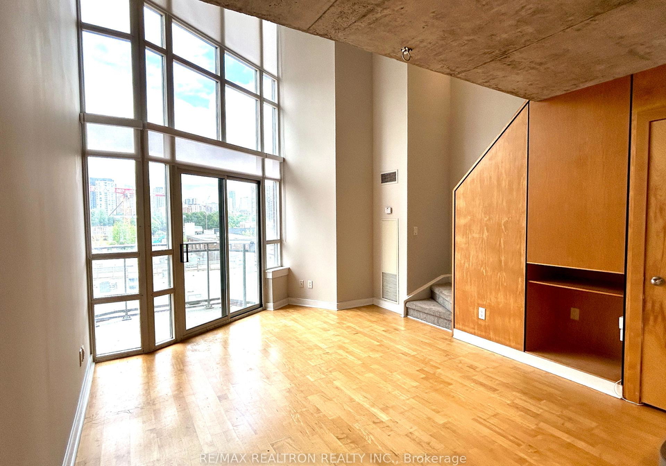 255-richmond-street-e-e-toronto-ontario-c12293050