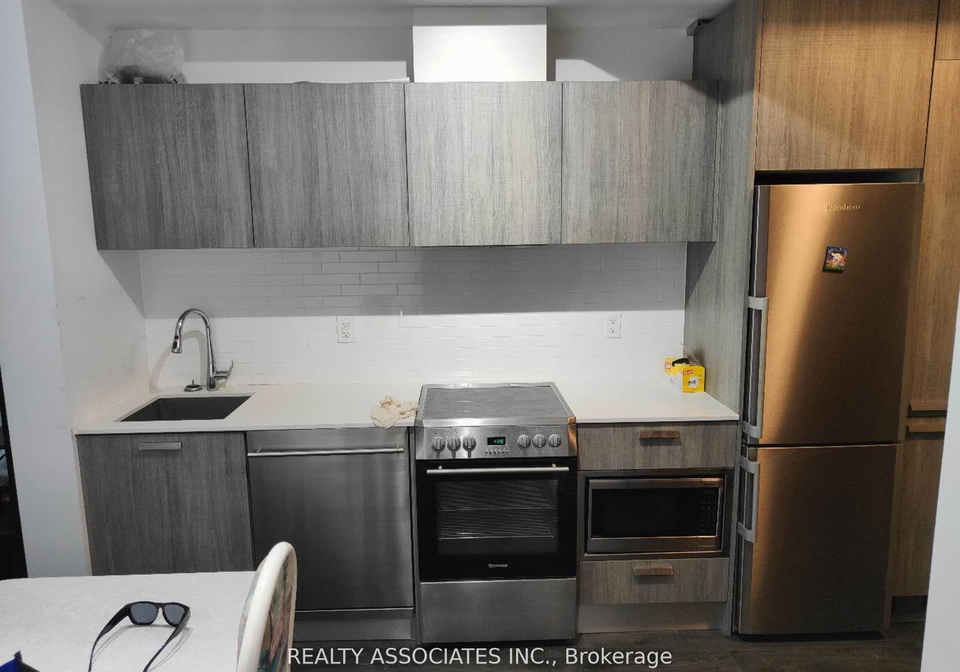 50-charles-street-e-e-toronto-ontario-c12293137