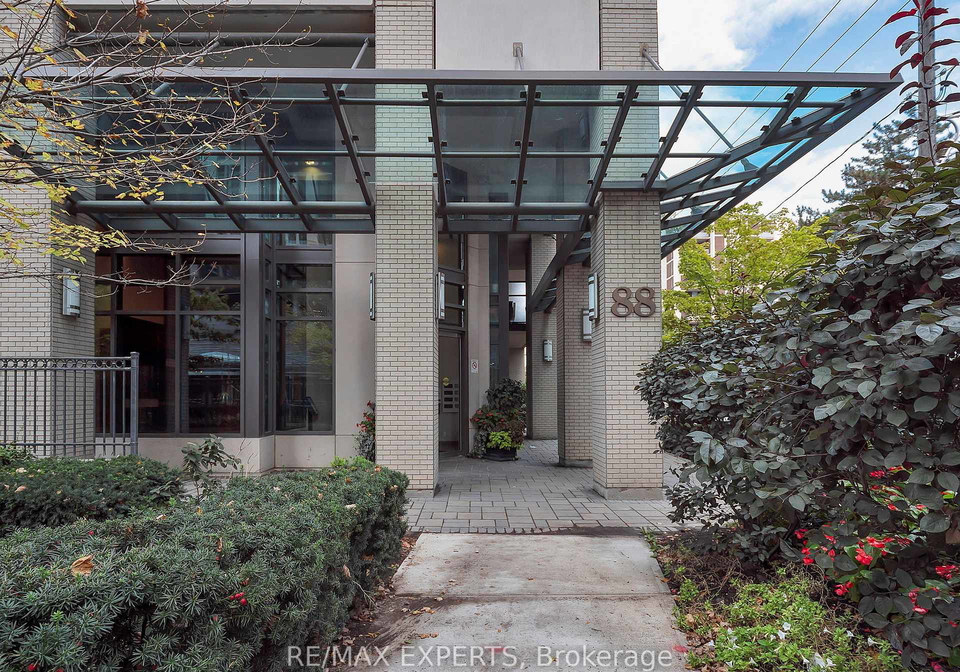 88-broadway-avenue-toronto-ontario-c12293192