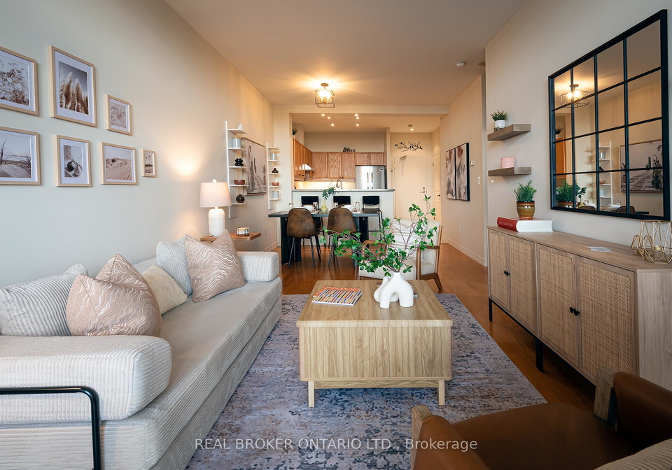 1-leaside-park-drive-east-york-ontario-c12293193