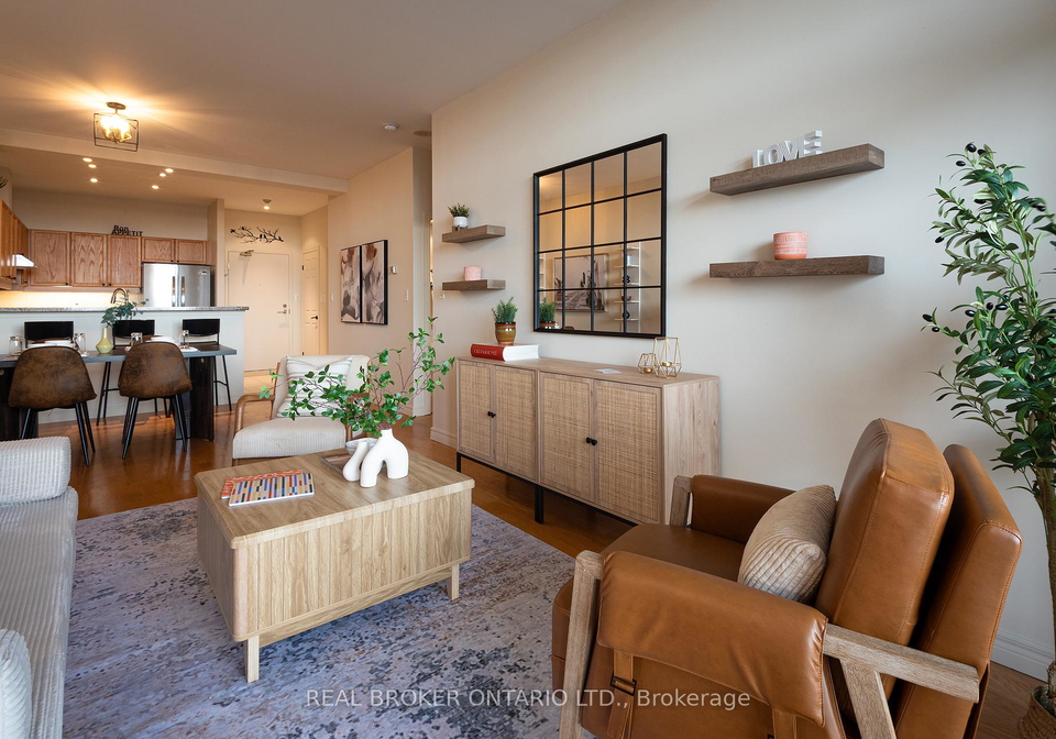 1-leaside-park-drive-east-york-ontario-c12293193