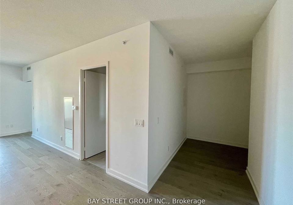 25-richmond-street-e-e-toronto-ontario-c12293368