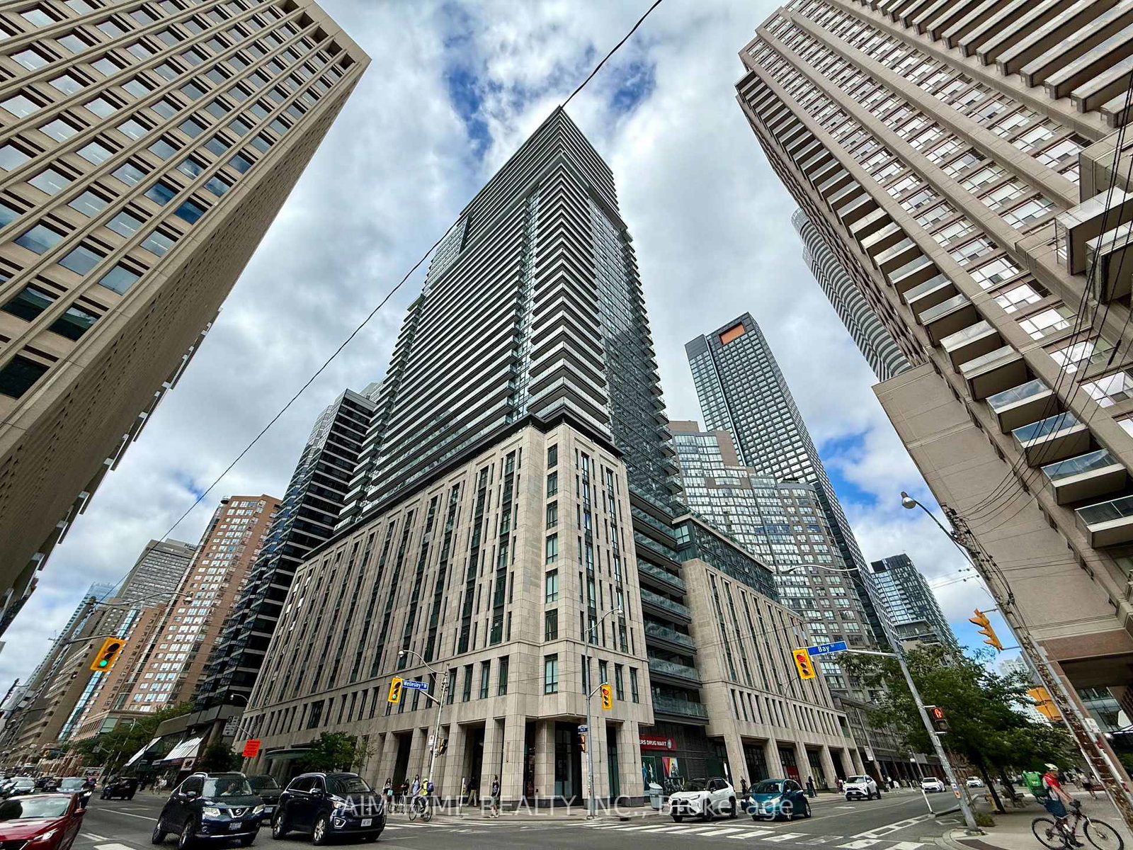 955-bay-street-toronto-ontario-c12293487
