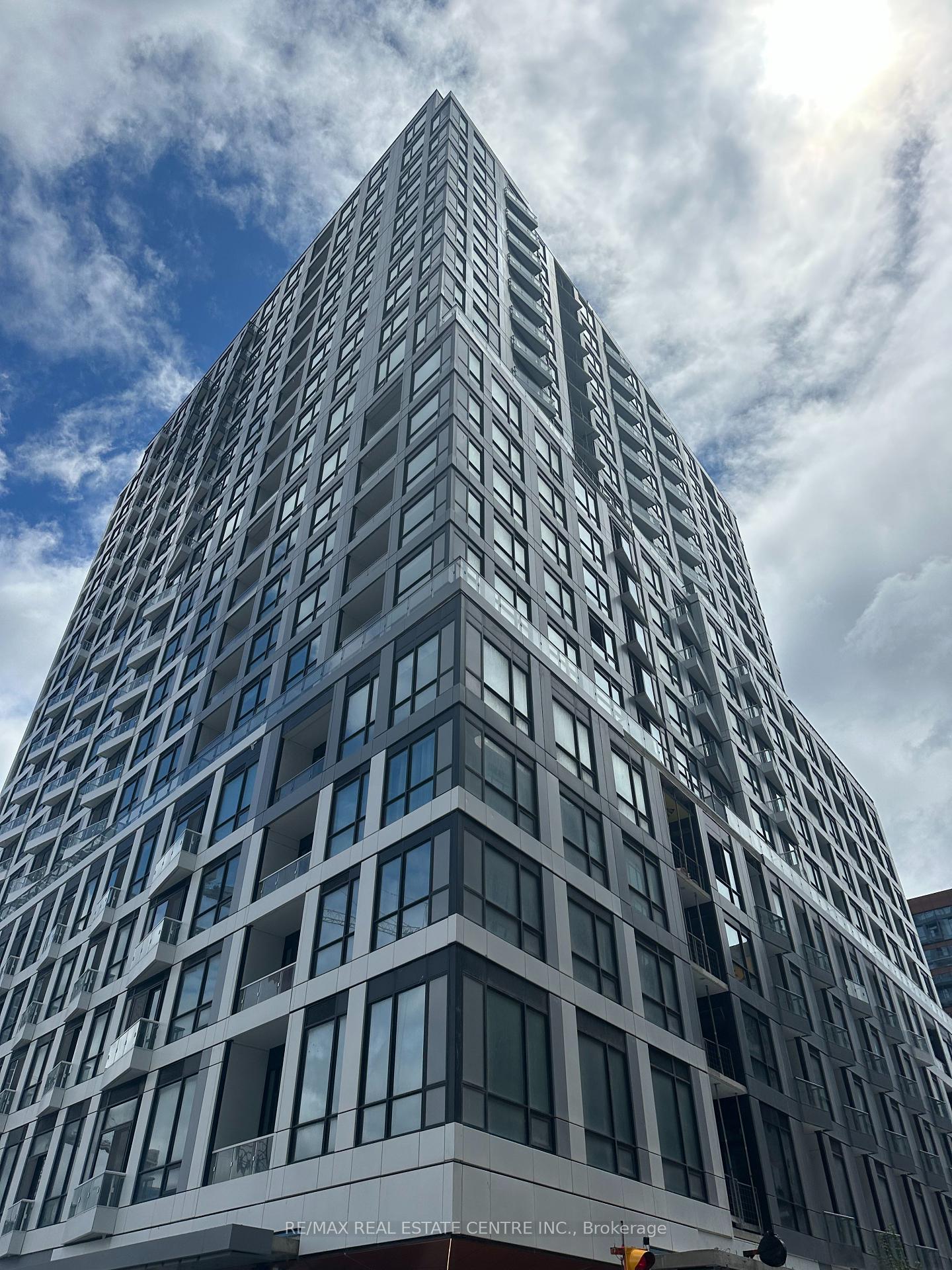 15-richardson-street-toronto-ontario-c12293794
