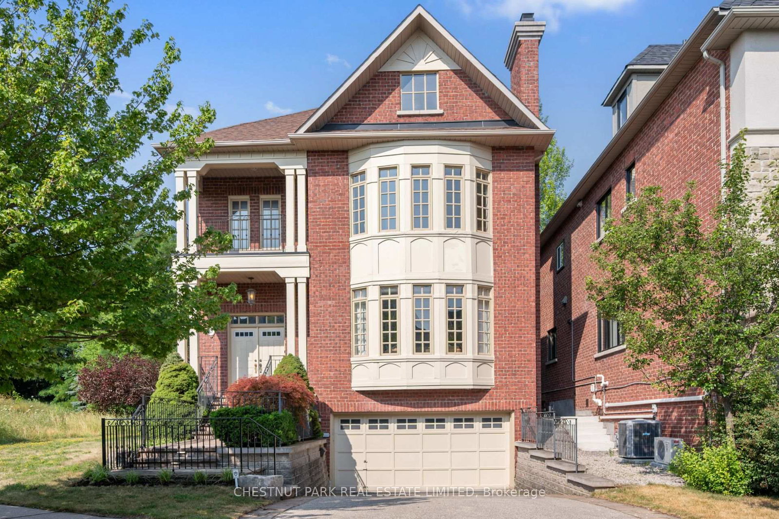 8-true-davidson-drive-east-york-ontario-c12293898